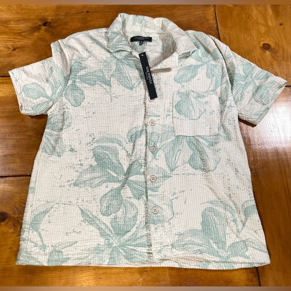 Floral Green and White Men's Shirt, NWT, by Vox Populli, size Small - Picture 2 of 6